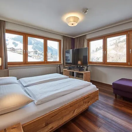 Johanneshof - Dein Mountain Wohlfuehlhotel 3* Saalbach-Hinterglemm