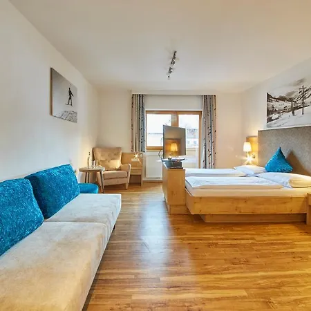 Hotel Johanneshof - Dein Mountain Wohlfuehlhotel Saalbach-Hinterglemm