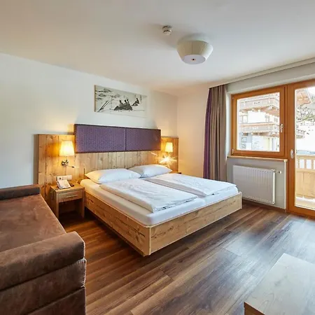 Johanneshof - Dein Mountain Wohlfuehlhotel 3*