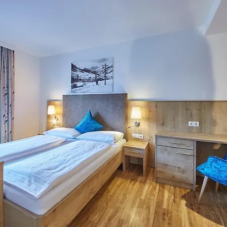 Johanneshof - Dein Mountain Wohlfuehlhotel Saalbach-Hinterglemm