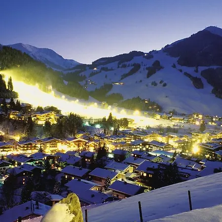 Johanneshof - Dein Mountain Wohlfuehlhotel Hotel Saalbach-Hinterglemm