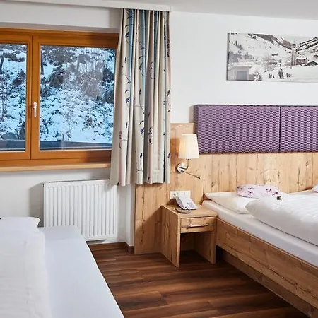 Johanneshof - Dein Mountain Wohlfuehlhotel
