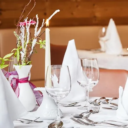 Johanneshof - Dein Mountain Wohlfuehlhotel Saalbach-Hinterglemm
