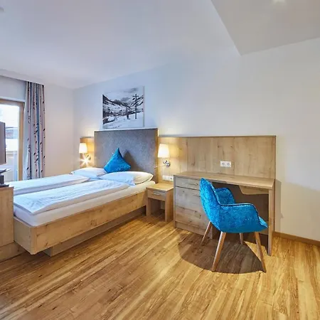 Johanneshof - Dein Mountain Wohlfühlhotel Hotel 3*