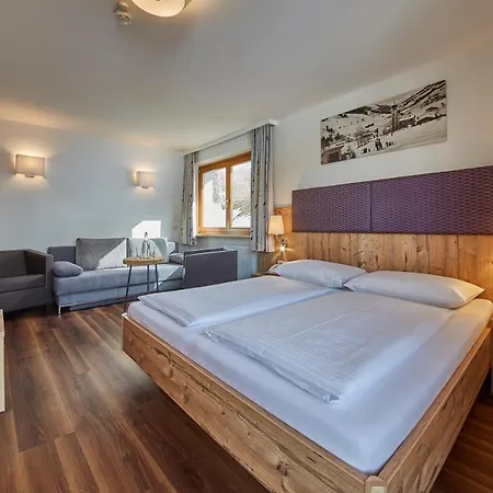 Hotel Johanneshof - Dein Mountain Wohlfuehlhotel Saalbach-Hinterglemm