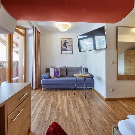 Johanneshof - Dein Mountain Wohlfuehlhotel 3*