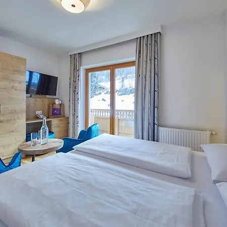 Otel Johanneshof - Dein Mountain Wohlfuehlhotel 3*