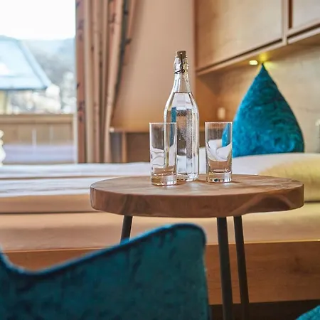 Otel Johanneshof - Dein Mountain Wohlfuehlhotel