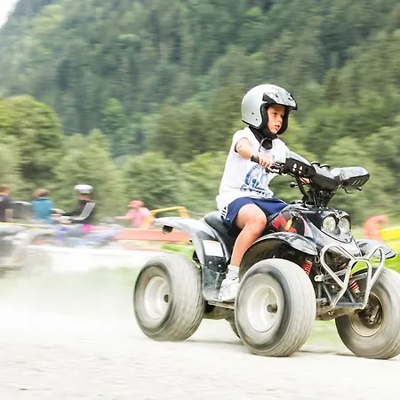 Johanneshof - Dein Mountain Wohlfühlhotel Saalbach-Hinterglemm