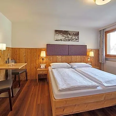 Johanneshof - Dein Mountain Wohlfuehlhotel Отель Зальбах-Хинтерглемм