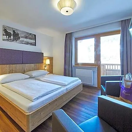 Johanneshof - Dein Mountain Wohlfuehlhotel Отель