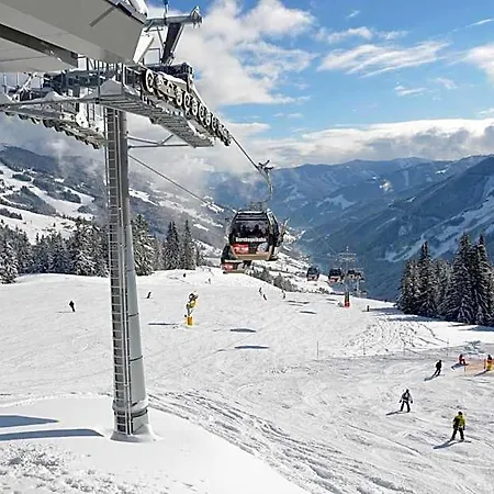 Johanneshof - Dein Mountain Wohlfuehlhotel Зальбах-Хинтерглемм