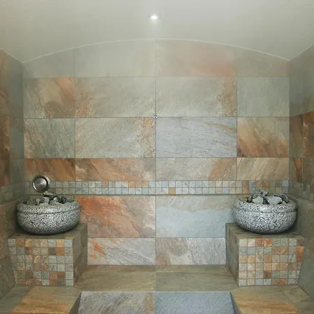 Johanneshof - Dein Mountain Wohlfuehlhotel Otel Saalbach-Hinterglemm